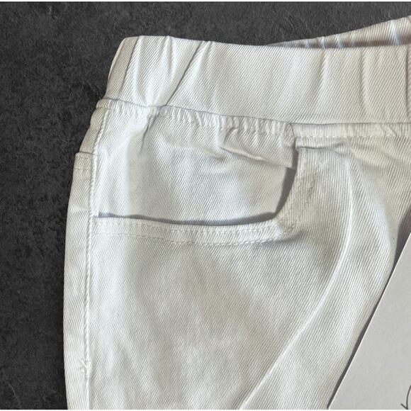 NEW Parker & Rowe White Capri Jeans Pull On Elastic Waist Rhinestone Fringe XL - Picture 4 of 12